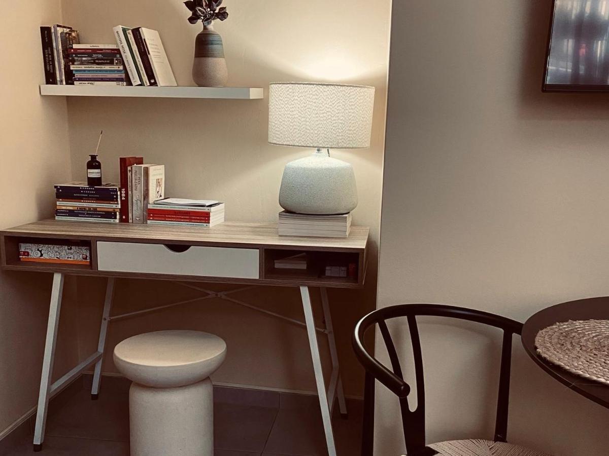 Adamantia'S Artistic Place 帕特雷 外观 照片